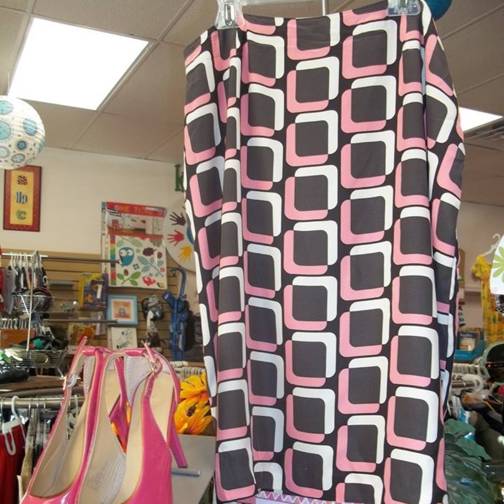 INC 100% silk size 12 skirt brown and pink